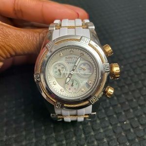 Auth Men’s Invicta Reserve 2 tone white band